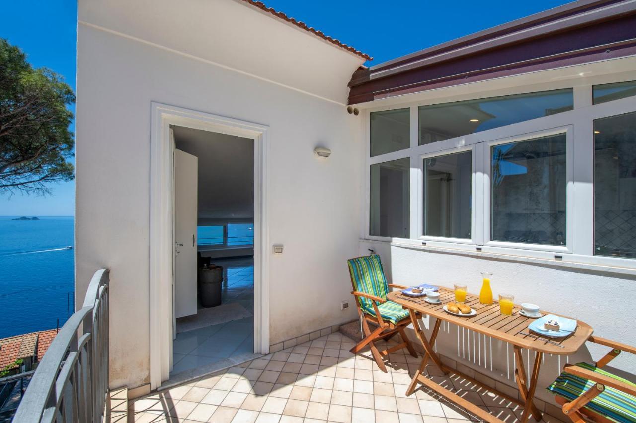 La Mansarda Apartment Praiano Ngoại thất bức ảnh