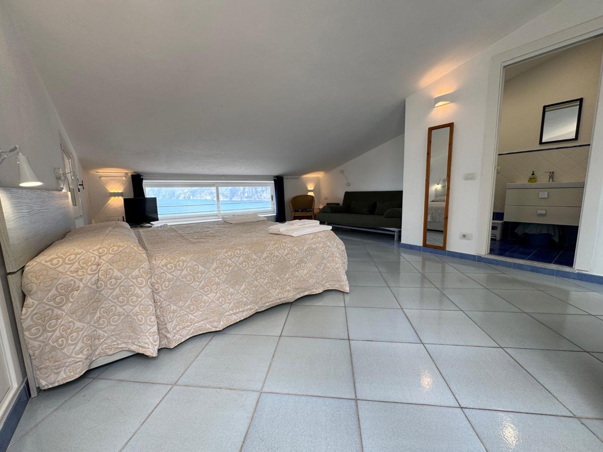 La Mansarda Apartment Praiano Ngoại thất bức ảnh